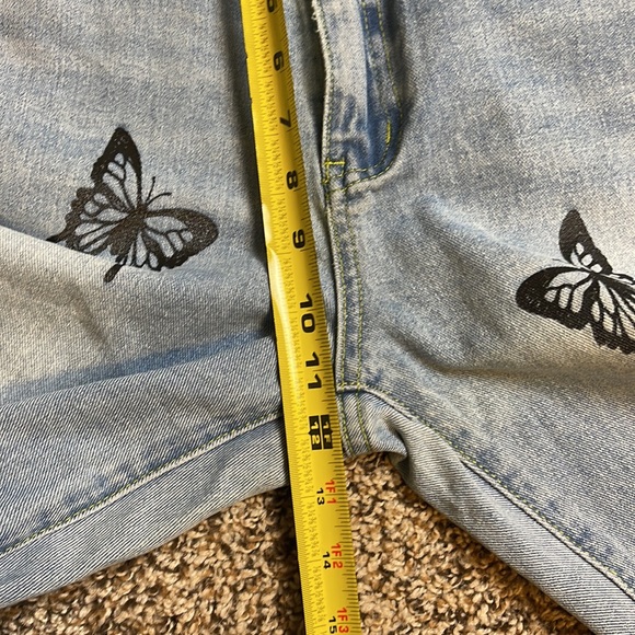 Forever 21 High Rise Light Denim Jeans Women Size Large Distressed Butterfly - Picture 10 of 11